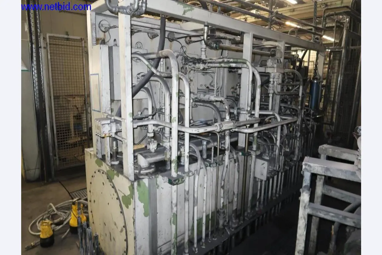 Heating system for low pressure casting molds-6