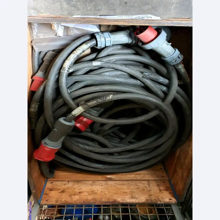 Geräte zur Klima-Wärme-Kälte-Ventilation, Werkstatt– u. Lagereinrichtung-3