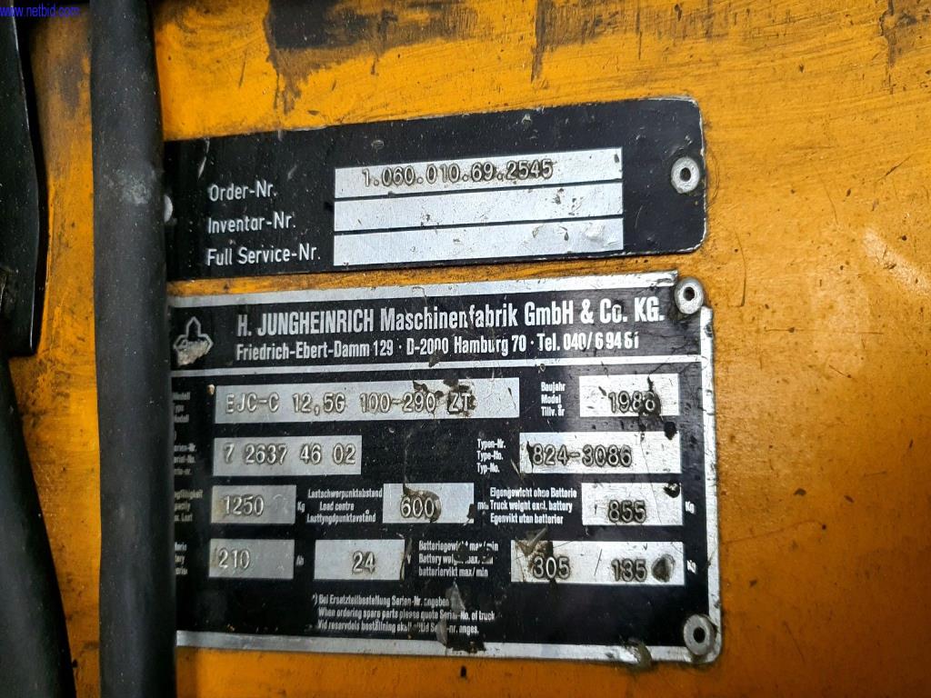 Urządzenia do klimatyzacji, ogrzewania, chłodzenia i wentylacji, wyposażenie warsztatów i magazynów-2