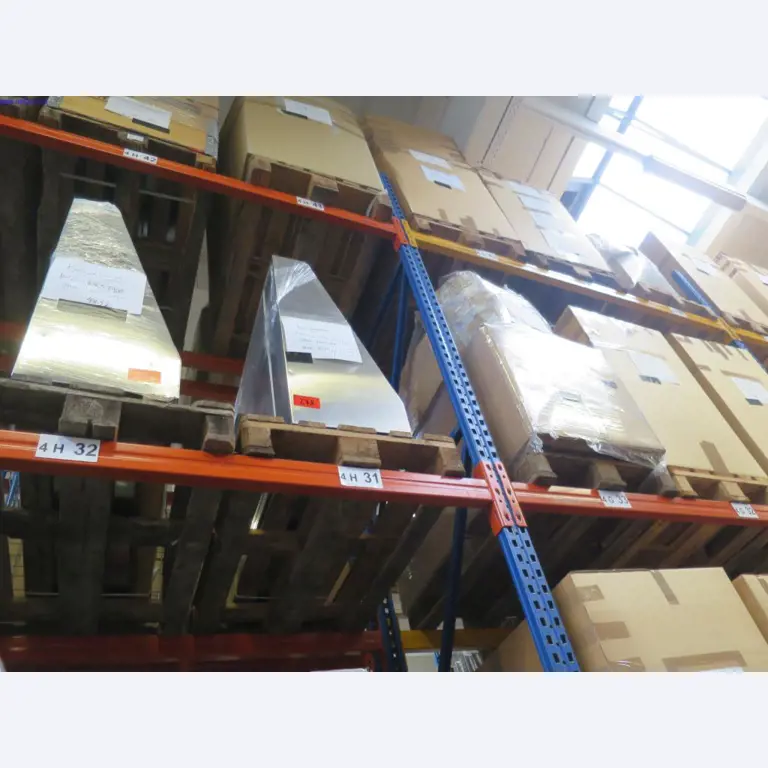 Aparelhos de ar condicionado, aquecimento, refrigeração e ventilação, equipamento de oficina e de armazenamento-1