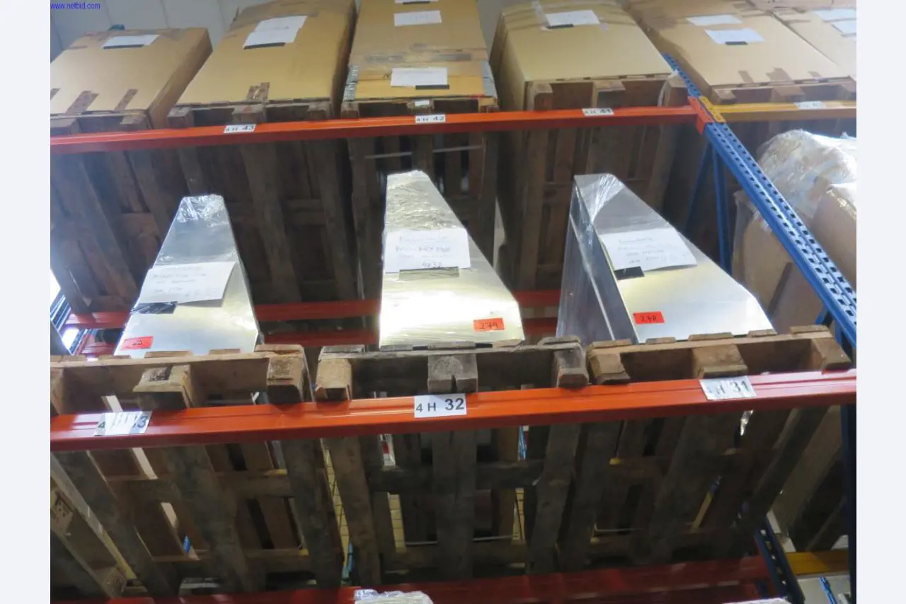 Aparelhos de ar condicionado, aquecimento, refrigeração e ventilação, equipamento de oficina e de armazenamento-1