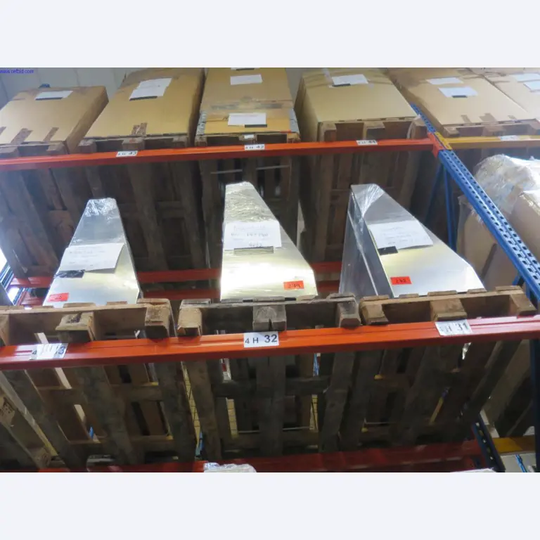 Aparelhos de ar condicionado, aquecimento, refrigeração e ventilação, equipamento de oficina e de armazenamento-1