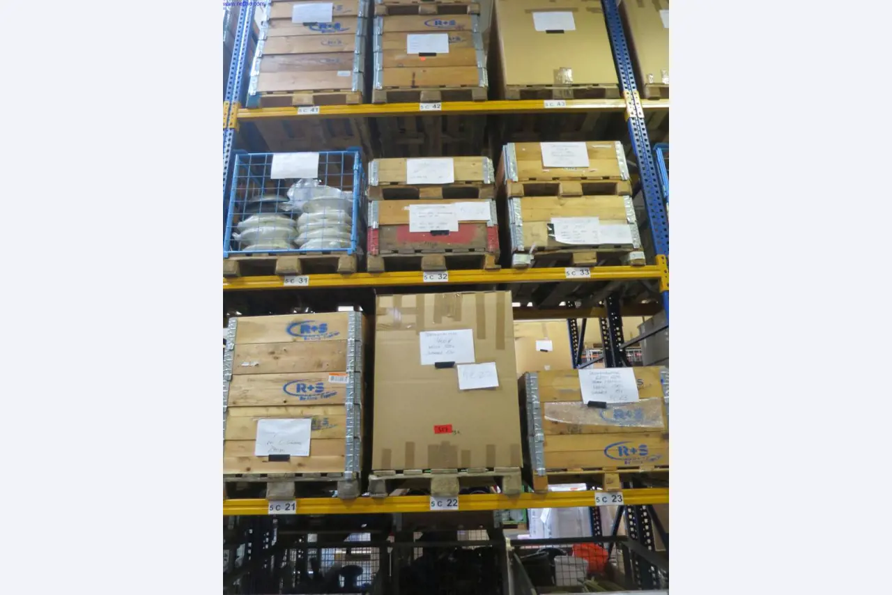 Appareils de climatisation, de chauffage et de ventilation, équipements d'atelier et de stockage-1