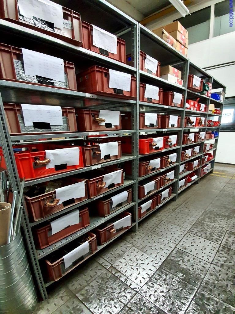 Geräte zur Klima-Wärme-Kälte-Ventilation, Werkstatt– u. Lagereinrichtung-1