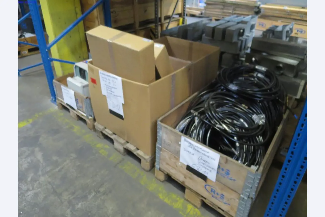 Appareils de climatisation, de chauffage et de ventilation, équipements d'atelier et de stockage-1