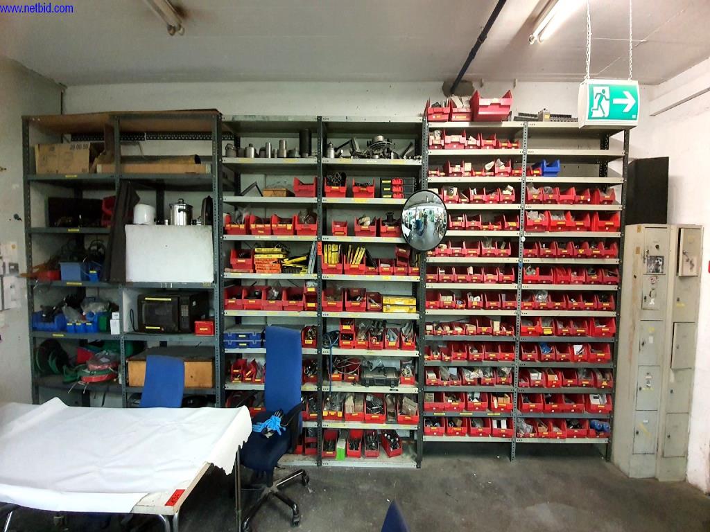 Equipamento operacional e de escritório de uma empresa de impressão-1