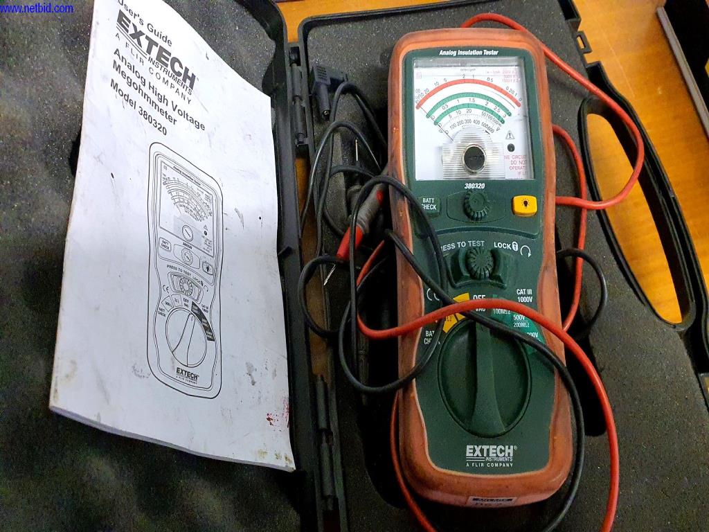 Équipement industriel et commercial d'une imprimerie-1