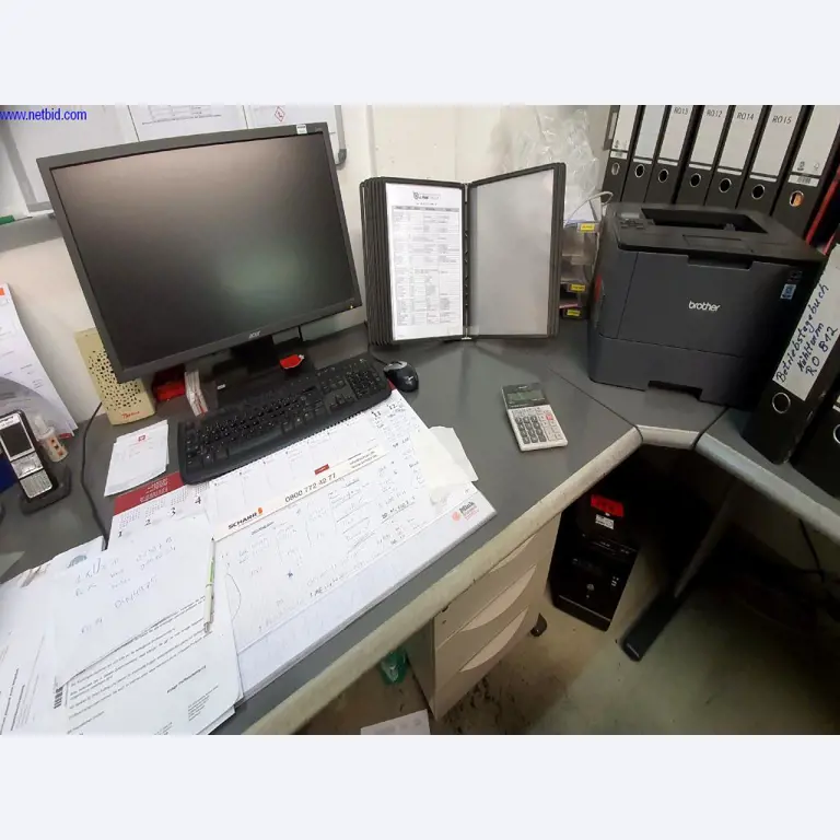 Equipamento operacional e de escritório de uma empresa de impressão-1