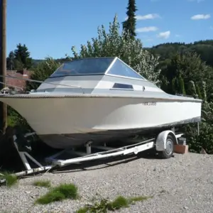 Bateau à moteur  Daycruiser