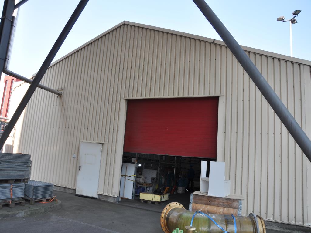 various mechanical equipment for a waste recycling plant-12