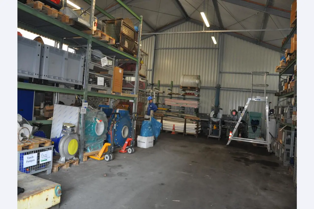 diversos equipos mecánicos para una planta de reciclado de residuos-14