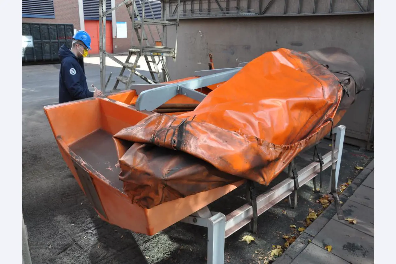 diversos equipos mecánicos para una planta de reciclado de residuos-3