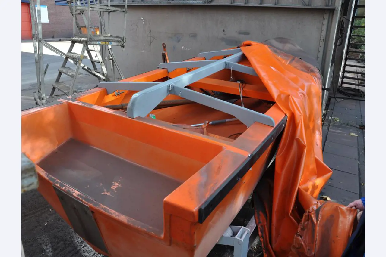 diversos equipos mecánicos para una planta de reciclado de residuos-7