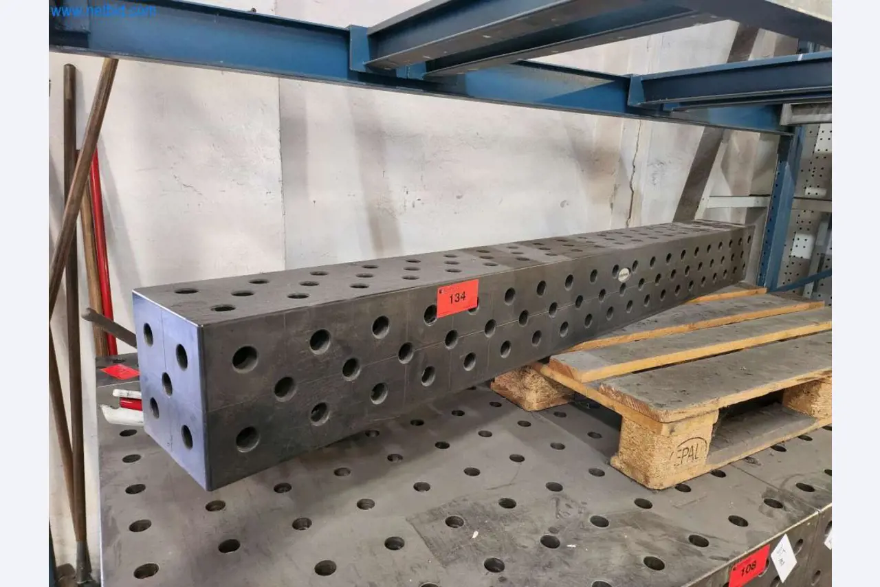 Maschinen aus dem Bereich Metallbearbeitung -1