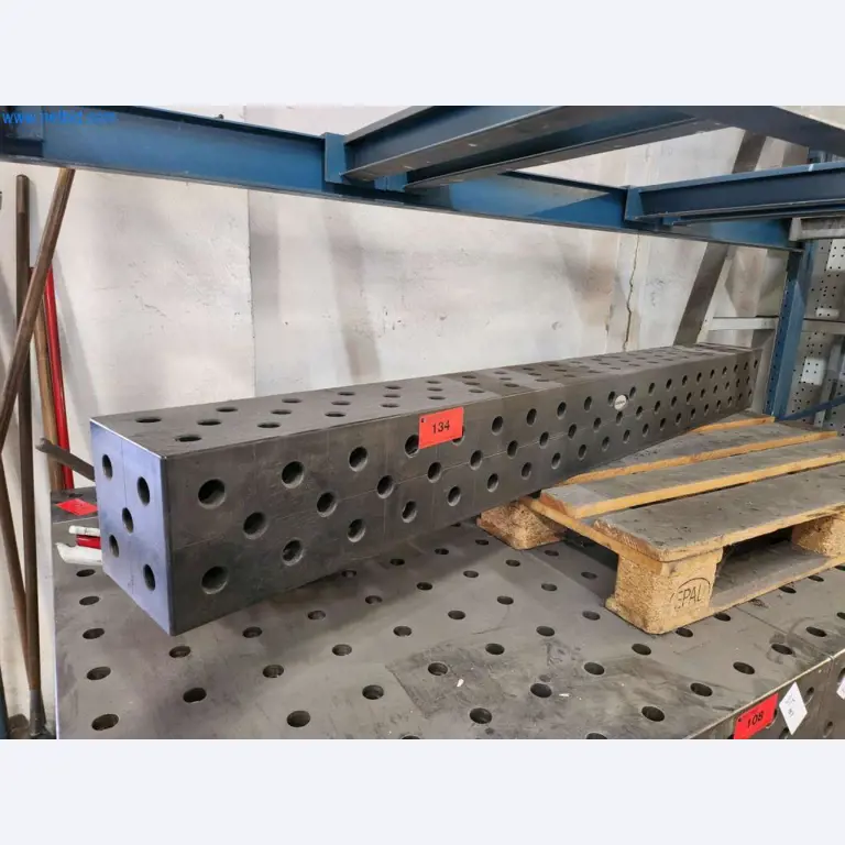 Maschinen aus dem Bereich Metallbearbeitung -1