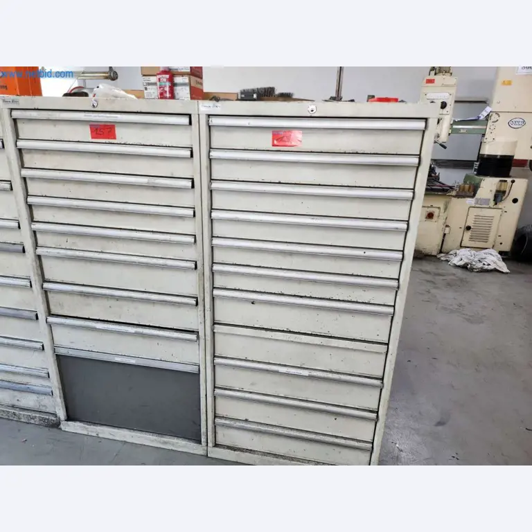 Maschinen aus dem Bereich Metallbearbeitung -2