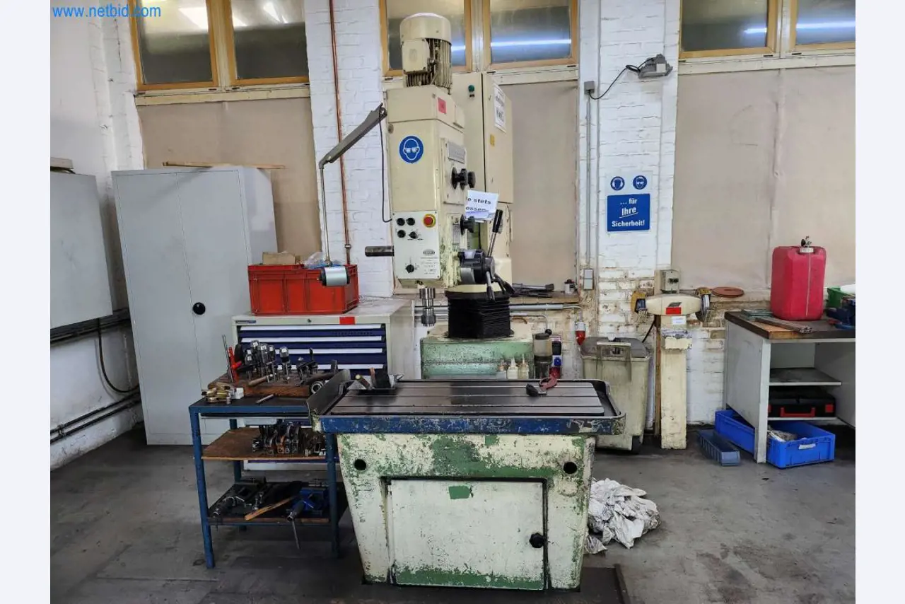 Maschinen aus dem Bereich Metallbearbeitung -1
