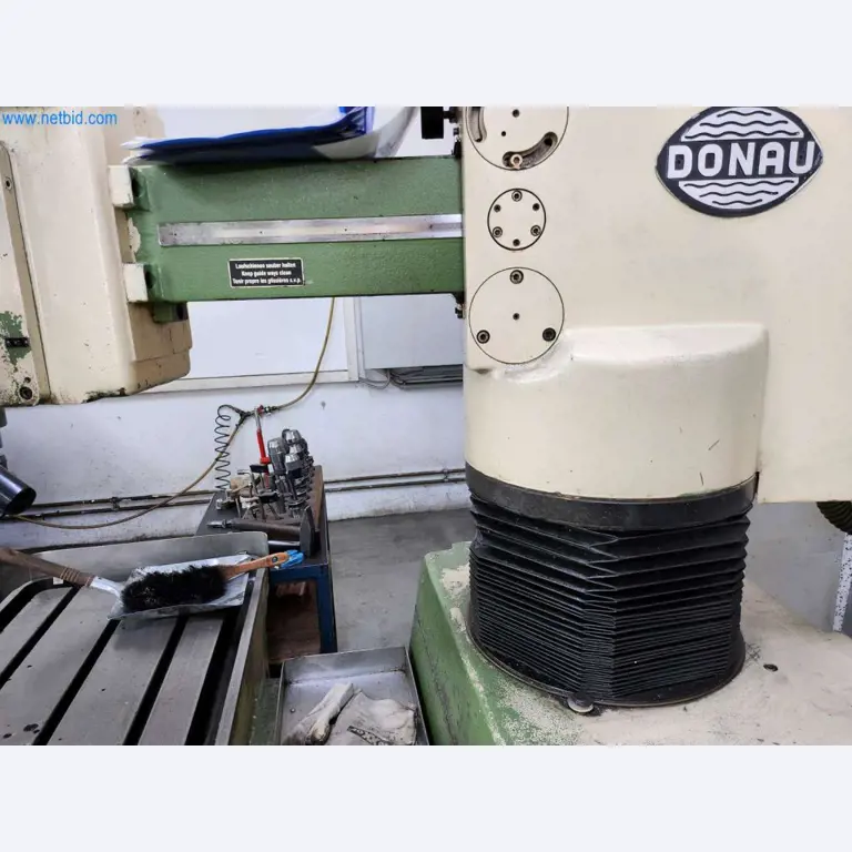 Maschinen aus dem Bereich Metallbearbeitung -2