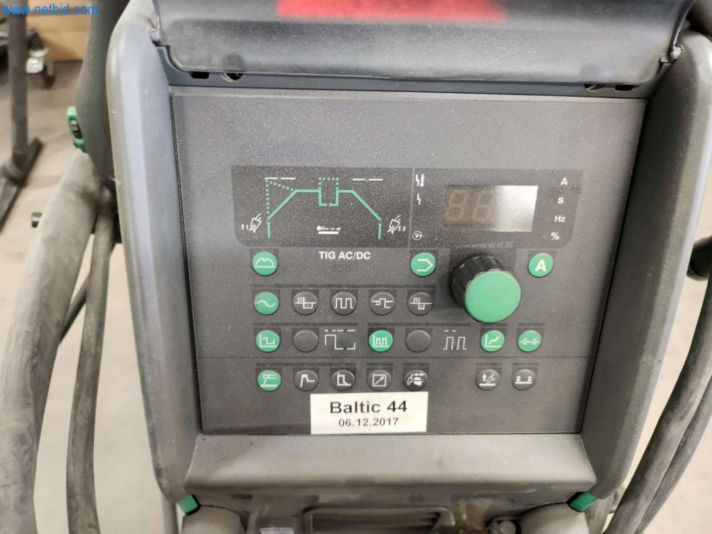 Machines from the metalworking sector-3