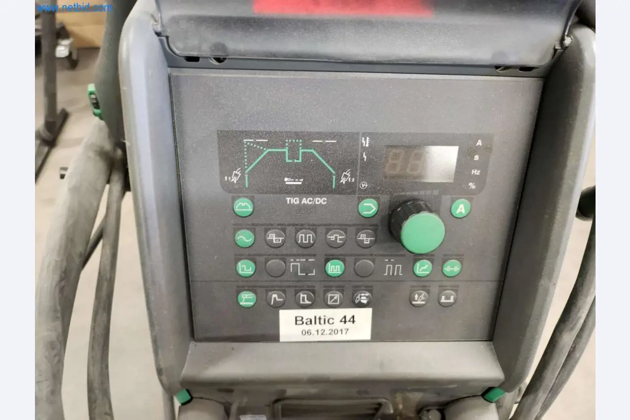 Maschinen aus dem Bereich Metallbearbeitung -3