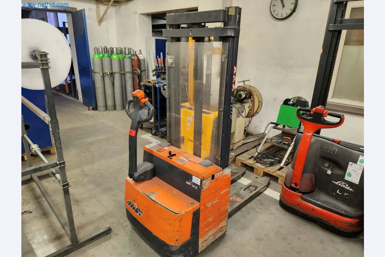 Maschinen aus dem Bereich Metallbearbeitung -1