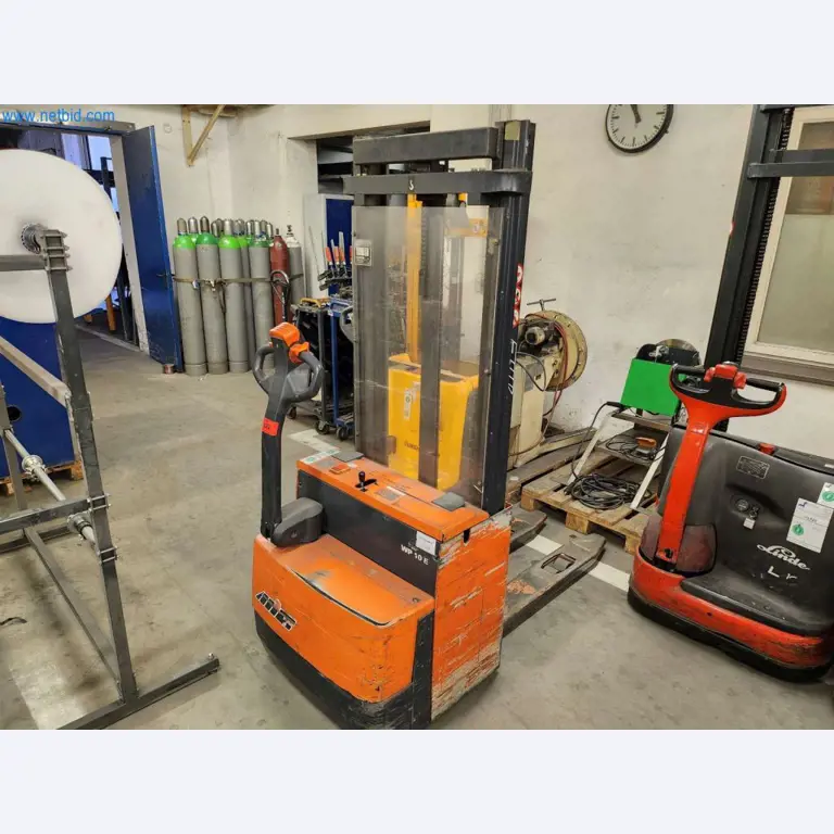 Maschinen aus dem Bereich Metallbearbeitung -1