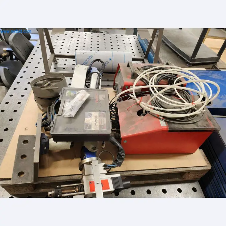 Maschinen aus dem Bereich Metallbearbeitung -1