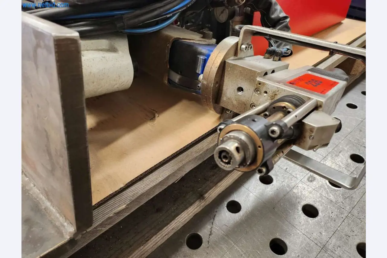 Maschinen aus dem Bereich Metallbearbeitung -2