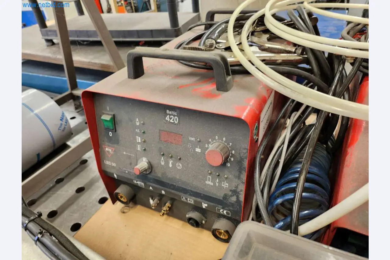 Maschinen aus dem Bereich Metallbearbeitung -3