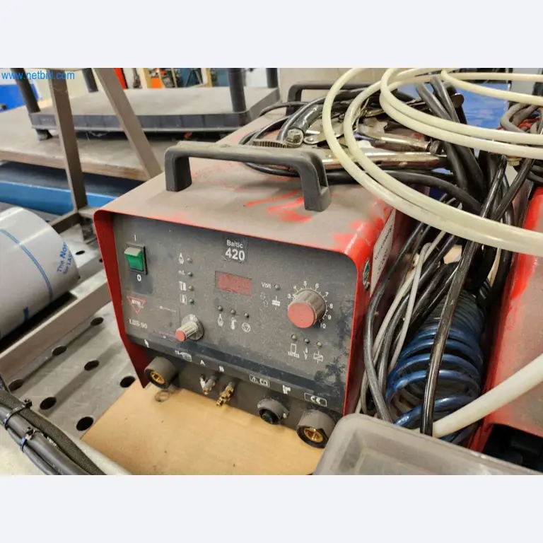 Maschinen aus dem Bereich Metallbearbeitung -3