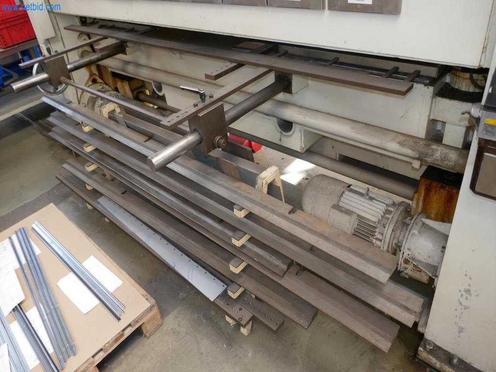 Stroje pro obrábění kovů-6