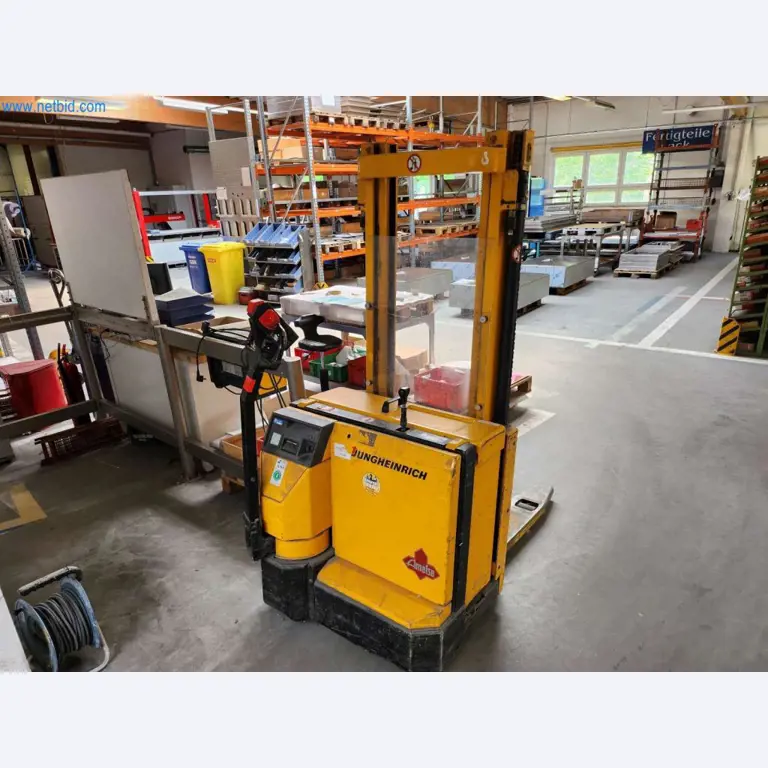 Maschinen aus dem Bereich Metallbearbeitung -1