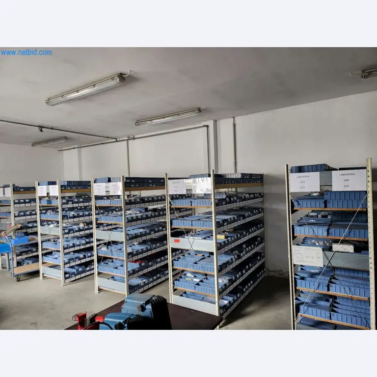 Maschinen aus dem Bereich Metallbearbeitung -3