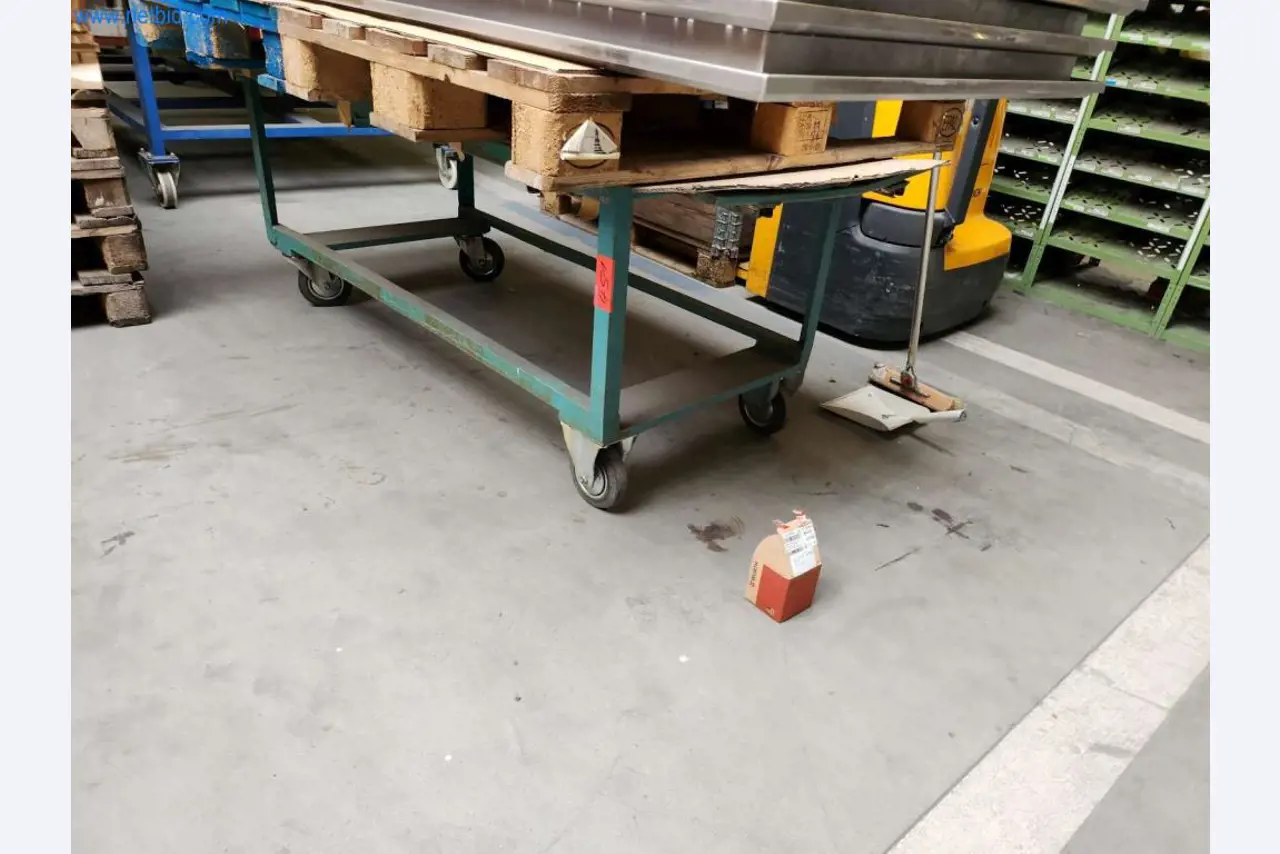 Maschinen aus dem Bereich Metallbearbeitung -1