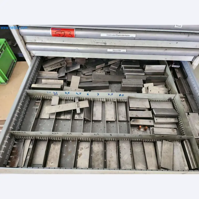 Maschinen aus dem Bereich Metallbearbeitung -2