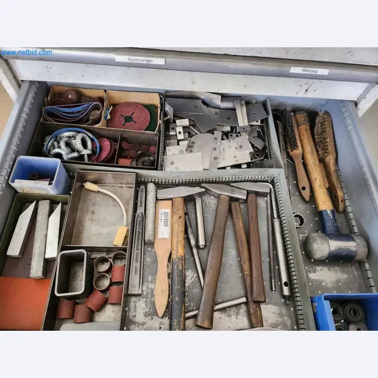 Maschinen aus dem Bereich Metallbearbeitung -3