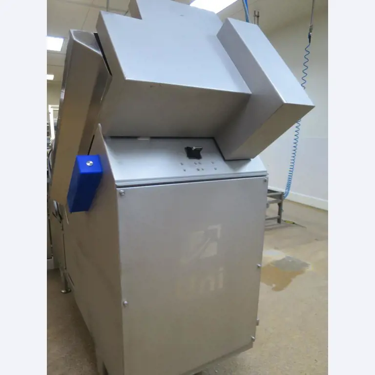 Máquinas bem conservadas para a produção de carnes salgadas/produtos de carne curados e carnes fumadas, máquinas de corte e de embalagem, equipamento de fábrica e de escritório-2