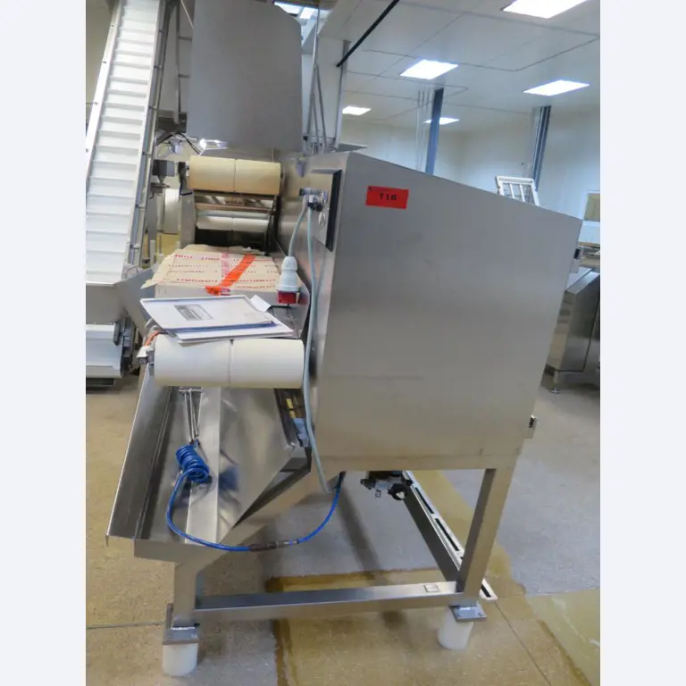 Máquinas bem conservadas para a produção de carnes salgadas/produtos de carne curados e carnes fumadas, máquinas de corte e de embalagem, equipamento de fábrica e de escritório-2