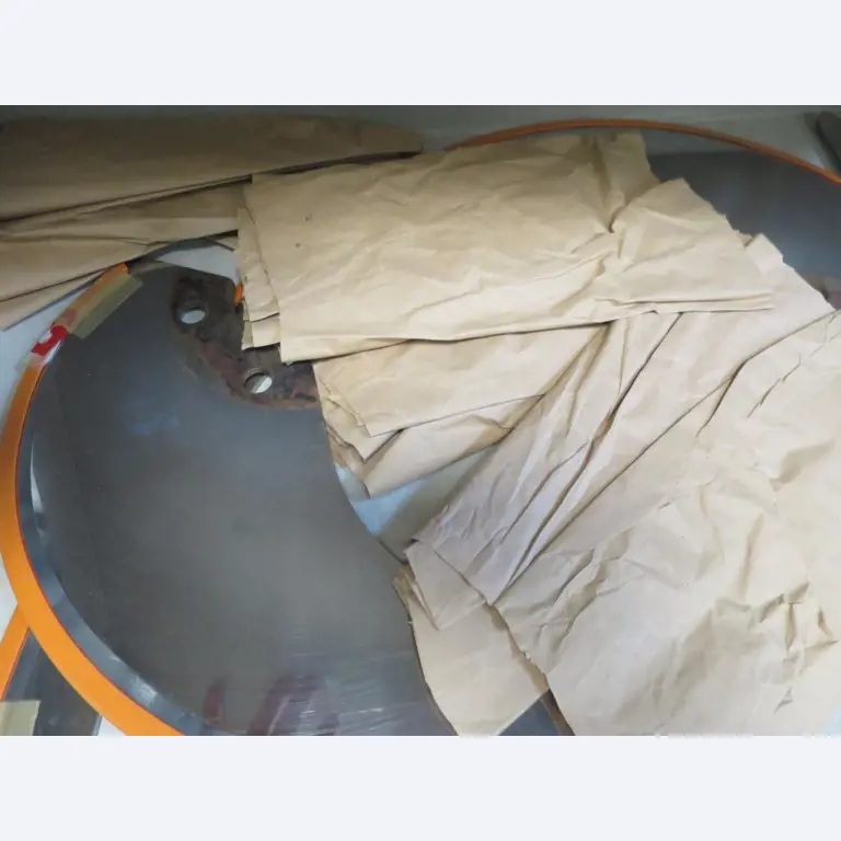 Máquinas bem conservadas para a produção de carnes salgadas/produtos de carne curados e carnes fumadas, máquinas de corte e de embalagem, equipamento de fábrica e de escritório-4