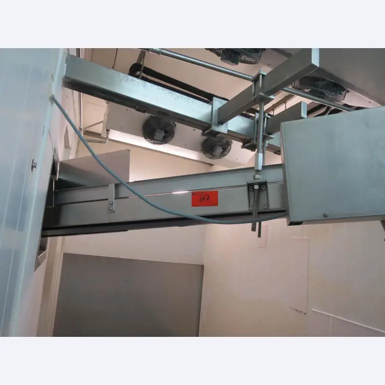 Máquinas bem conservadas para a produção de carnes salgadas/produtos de carne curados e carnes fumadas, máquinas de corte e de embalagem, equipamento de fábrica e de escritório-3