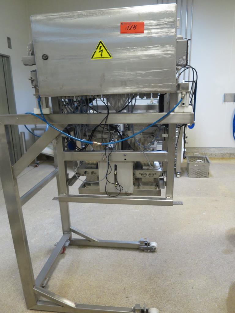 Well-maintained machines for the production of salted meat, cured and smoked products, cutting and packaging machines, operating and office equipment-4