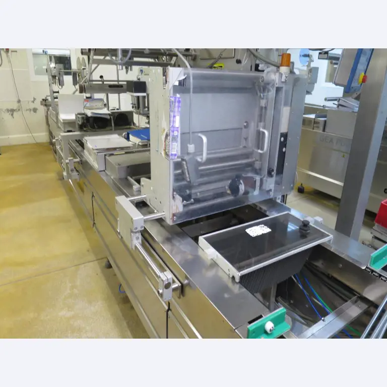 Máquinas bem conservadas para a produção de carnes salgadas/produtos de carne curados e carnes fumadas, máquinas de corte e de embalagem, equipamento de fábrica e de escritório-1