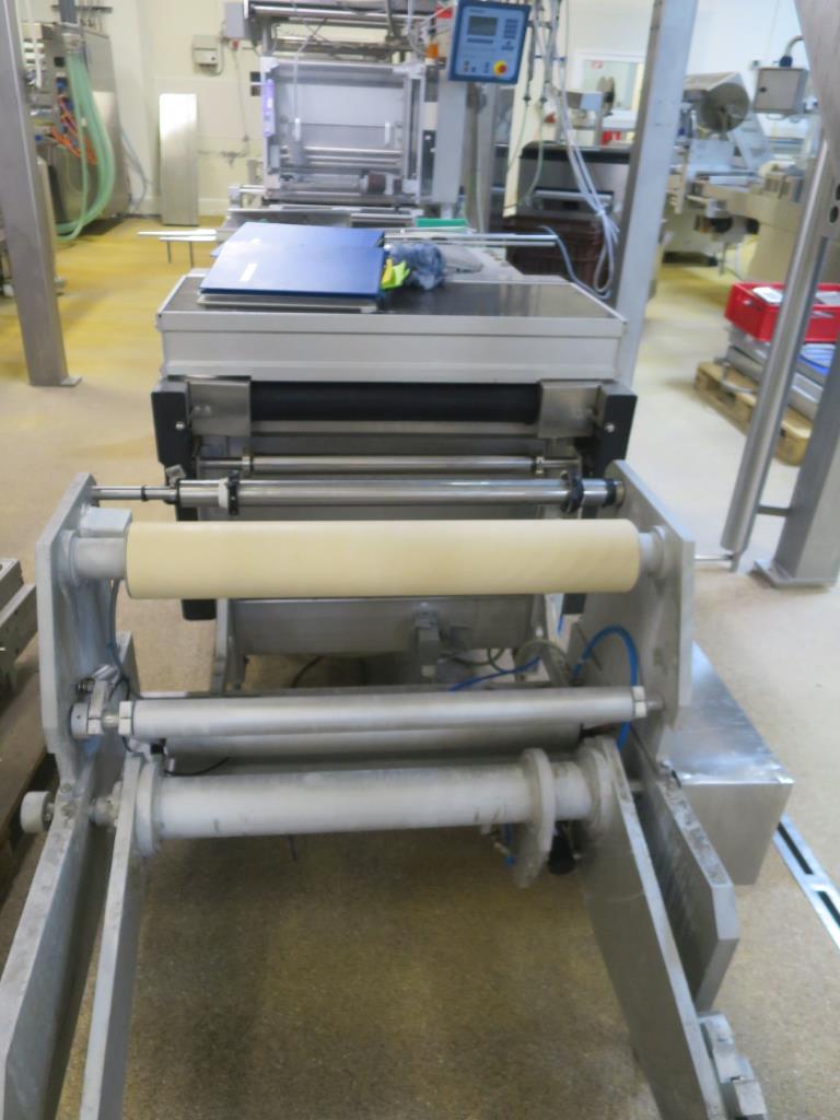 Máquinas en buen estado para la producción de salazones/productos cárnicos curados y carnes ahumadas, máquinas de corte y envasado, equipos de fábrica y oficina-3