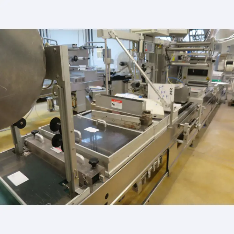 Máquinas bem conservadas para a produção de carnes salgadas/produtos de carne curados e carnes fumadas, máquinas de corte e de embalagem, equipamento de fábrica e de escritório-7