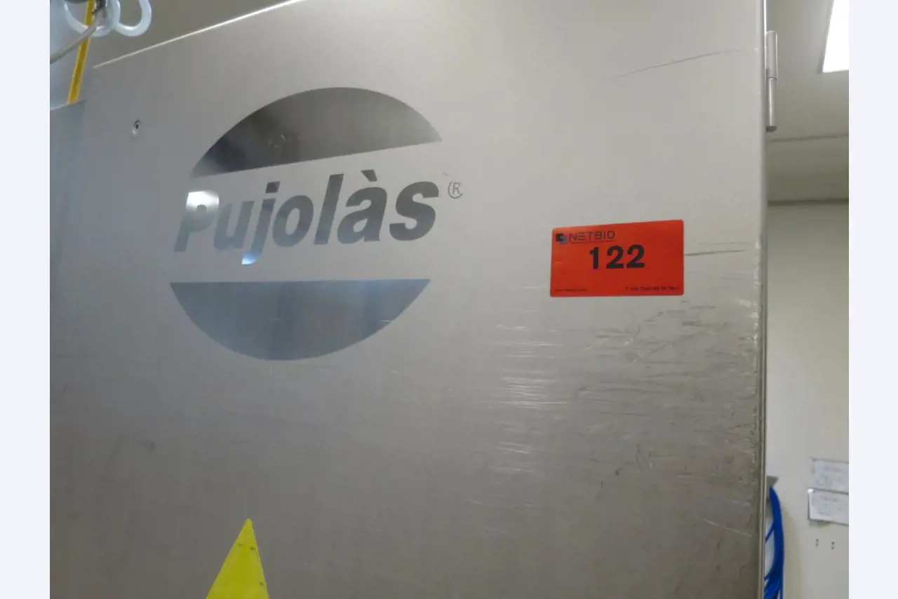 Máquinas bem conservadas para a produção de carnes salgadas/produtos de carne curados e carnes fumadas, máquinas de corte e de embalagem, equipamento de fábrica e de escritório-1