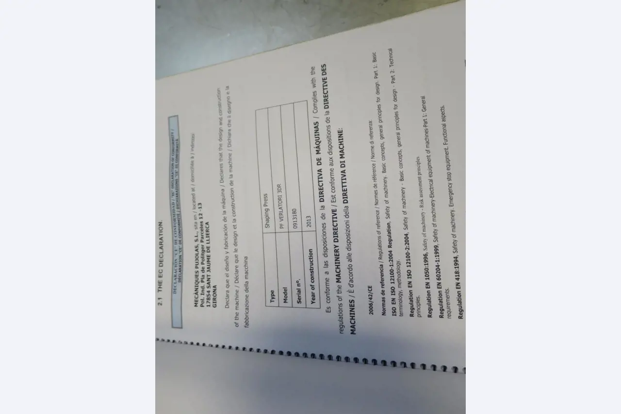 Máquinas bem conservadas para a produção de carnes salgadas/produtos de carne curados e carnes fumadas, máquinas de corte e de embalagem, equipamento de fábrica e de escritório-6