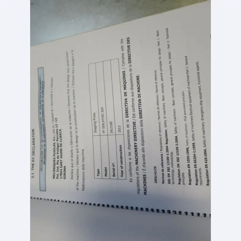 Máquinas bem conservadas para a produção de carnes salgadas/produtos de carne curados e carnes fumadas, máquinas de corte e de embalagem, equipamento de fábrica e de escritório-6