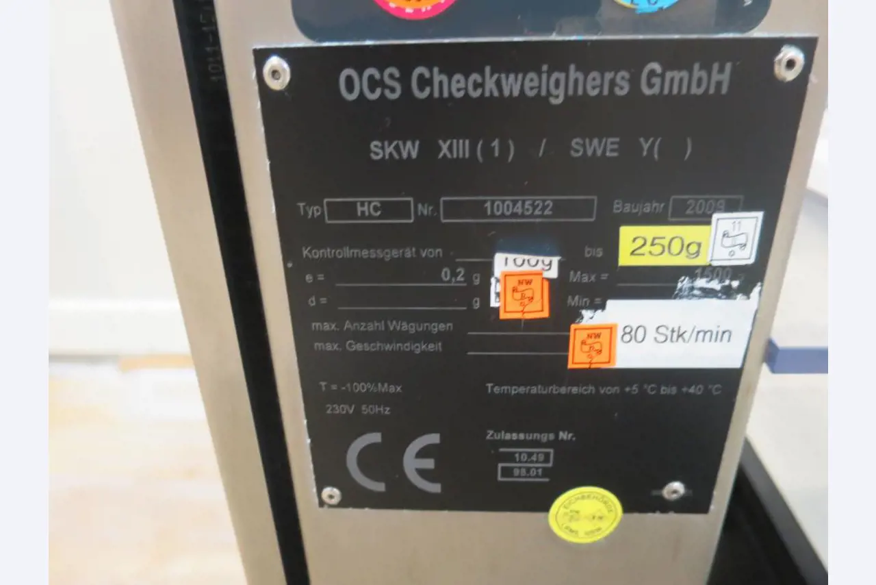 Máquinas bem conservadas para a produção de carnes salgadas/produtos de carne curados e carnes fumadas, máquinas de corte e de embalagem, equipamento de fábrica e de escritório-4