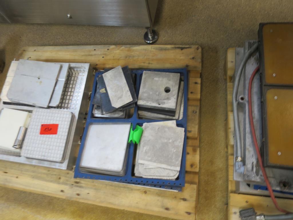 Máquinas en buen estado para la producción de salazones/productos cárnicos curados y carnes ahumadas, máquinas de corte y envasado, equipos de fábrica y oficina-9