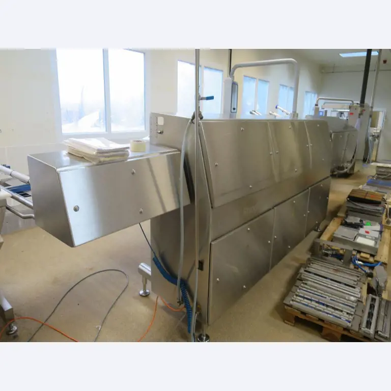 Well-maintained machines for the production of salted meat, cured and smoked products, cutting and packaging machines, operating and office equipment-3